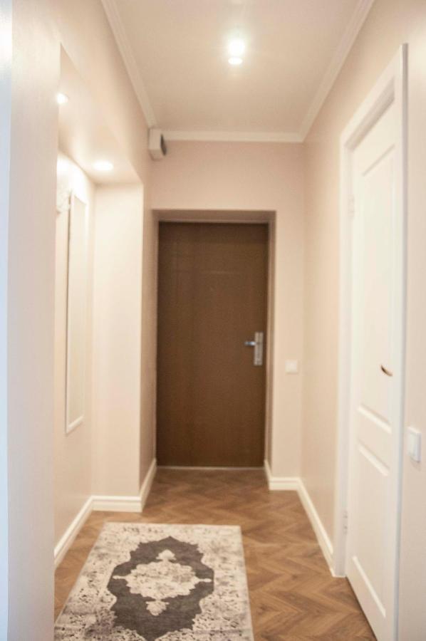 Charme Apartment イェルガヴァ エクステリア 写真